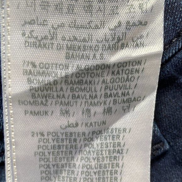 GUESS‎ Brittney Skinny Jeans with Gem Detail - Picture 13 of 15